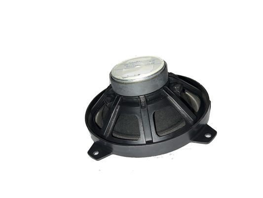 Vendita diretta Ricambi auto Porta auto altoparlante per RW 750 1000226 ROEWE SAIC Car Fitting