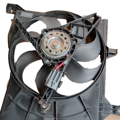 Sistema di raffreddamento Assemblaggio elettronico del ventilatore fabbricato da LSFS per LDV MAXUS V80