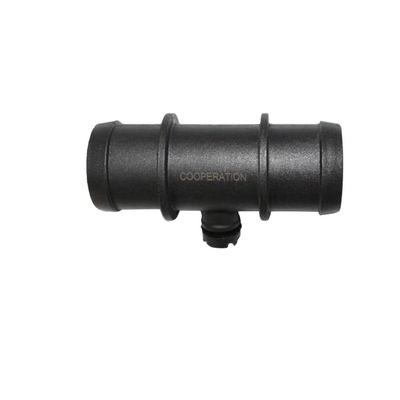 Vendita di ricambi per autoveicoli Flancella di raffreddamento tubi di acqua OEM NO PCHS0040A 9,5X3,5x5cm con eccellente