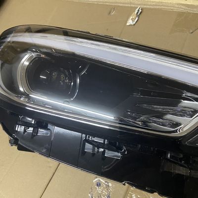 MG ZS 2019 Bianco faro sinistro e destro OE 10550754 per il montaggio auto MG SAIC Plastic