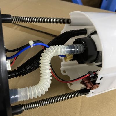 Assetto della pompa di carburante Maxus V80 LDV in plastica e acciaio con OE C00139275