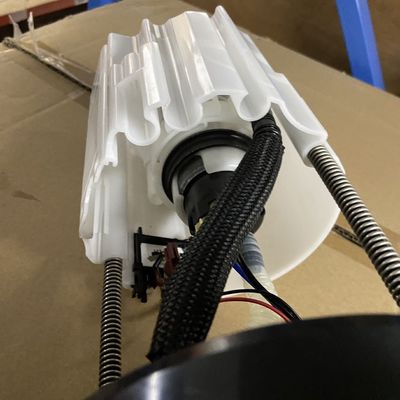 Assetto della pompa di carburante Maxus V80 LDV in plastica e acciaio con OE C00139275