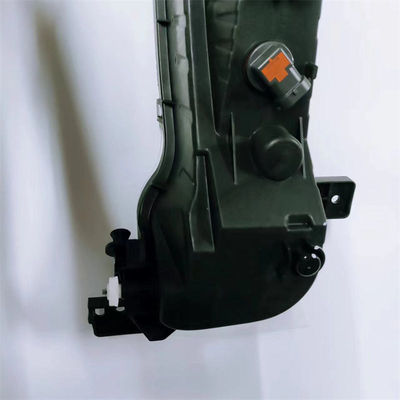 OEM NO C00212871 Lampada di nebbia anteriore destra per Saic Maxus V80 G10 T60 Decorazione esterna dell'auto