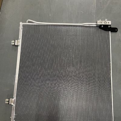 MAXUS T60 T70 C00099664 Radiatore OE in vendita all'ingrosso Fabbricazione di refrigeranti per auto MAXUS SAIC MOTOR