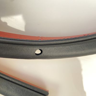Striscia di sigillo di gomma per porta auto per Tesla Modello Y OE 1500058-04