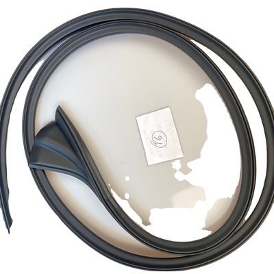 Rubber a strisce per vetro di auto su misura per il modello Y OE NO. 1497677-04