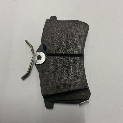 Pad di frenatura posteriore ROEWE I6 e MG5 OE 10400936 per le esigenze del cliente