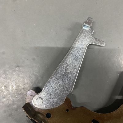 Automobile modello T60 Pad di freno posteriore OE C00168948 per SAIC Maxus Superior Braking Power
