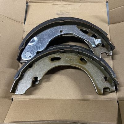 SAIC Maxus T60 Pickup Hand Brake Pad OE C00089219 C00089218 per il 2016 al prezzo competitivo