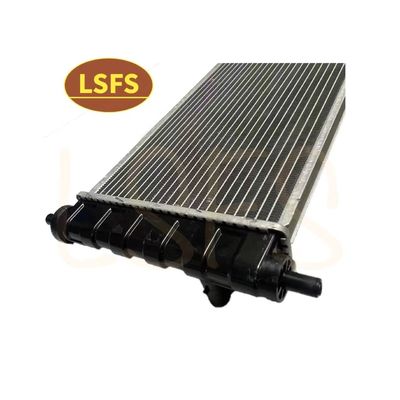 Maxus SAIC MOTOR Radiatore condensatore serbatoio d'acqua per D90 T60 T70 T90 OE C00100234/C00144824
